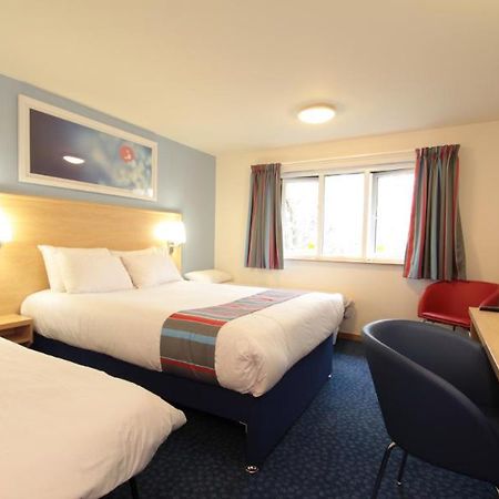 Travelodge Ashford Экстерьер фото
