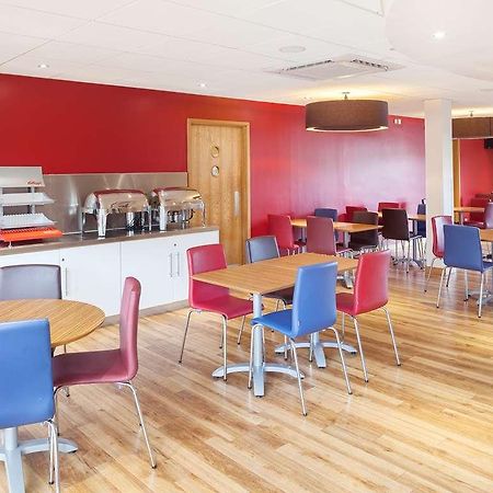 Travelodge Ashford Экстерьер фото