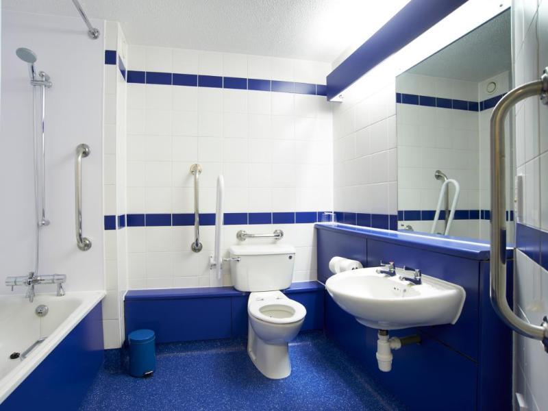Travelodge Ashford Экстерьер фото
