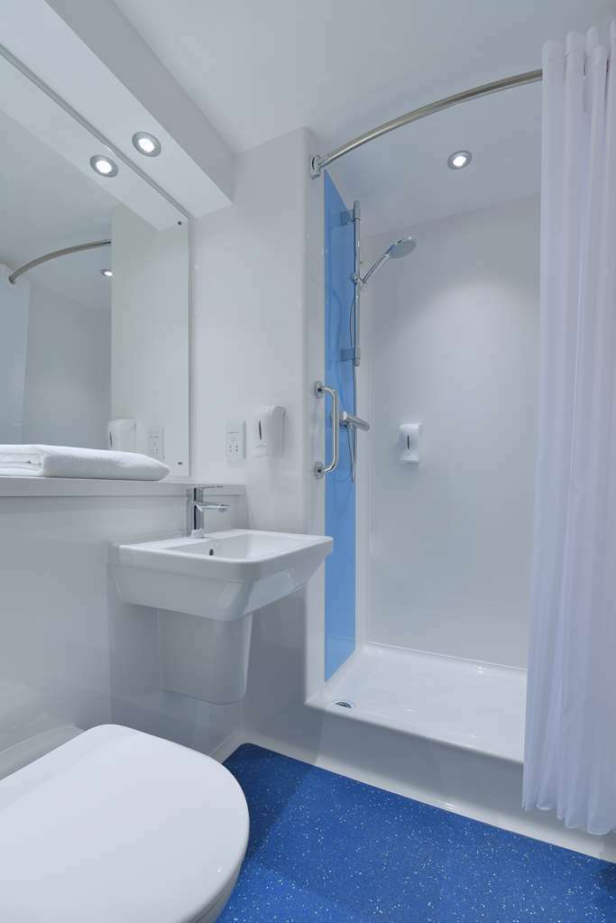 Travelodge Ashford Номер фото