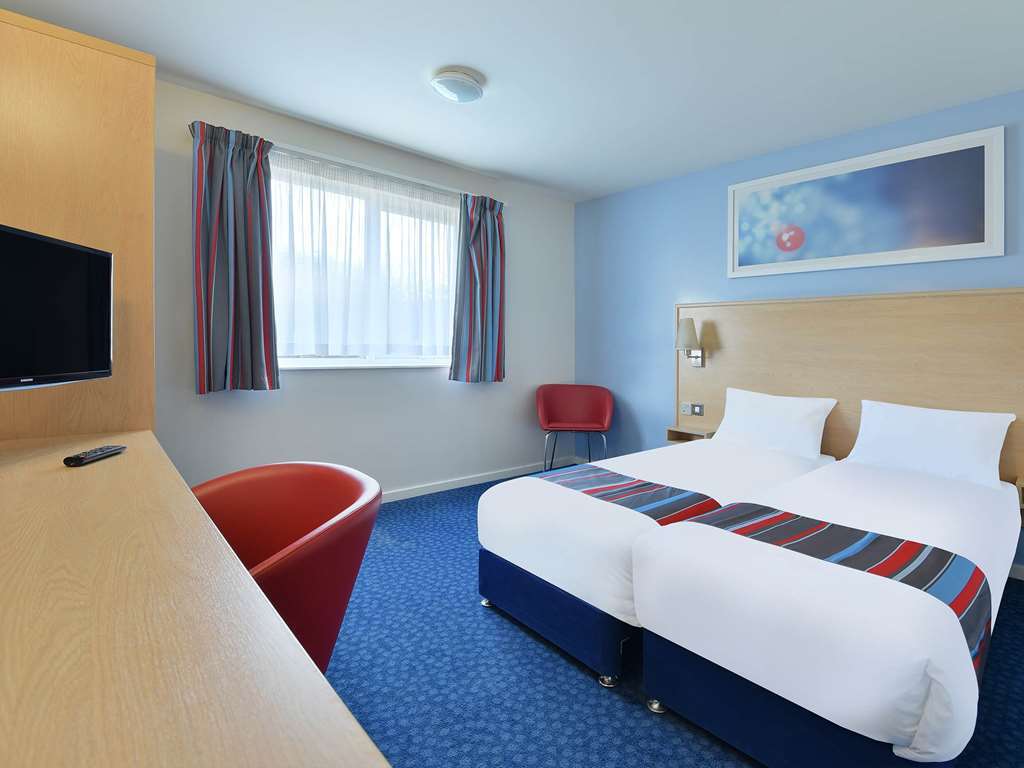 Travelodge Ashford Номер фото
